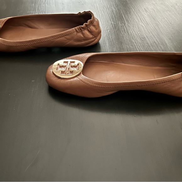 Tory Burch Minnie Ballet Flats, Royal Tan and Gold, Size 9, Great Condition! - Picture 4 of 6